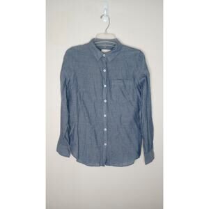 Forever 21 Blue Chambray Long Sleeve Button Front Shirt M